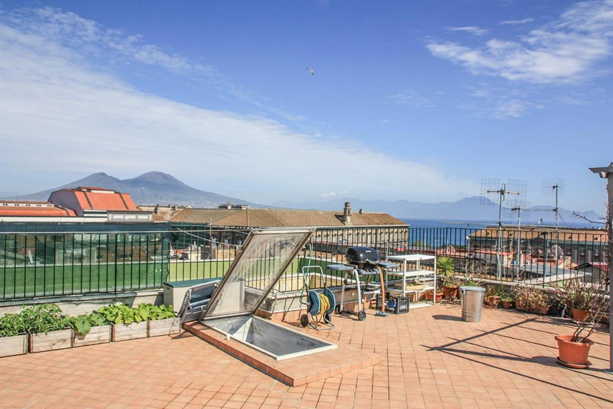 B&B Trieste&Trento Naples Exterior photo