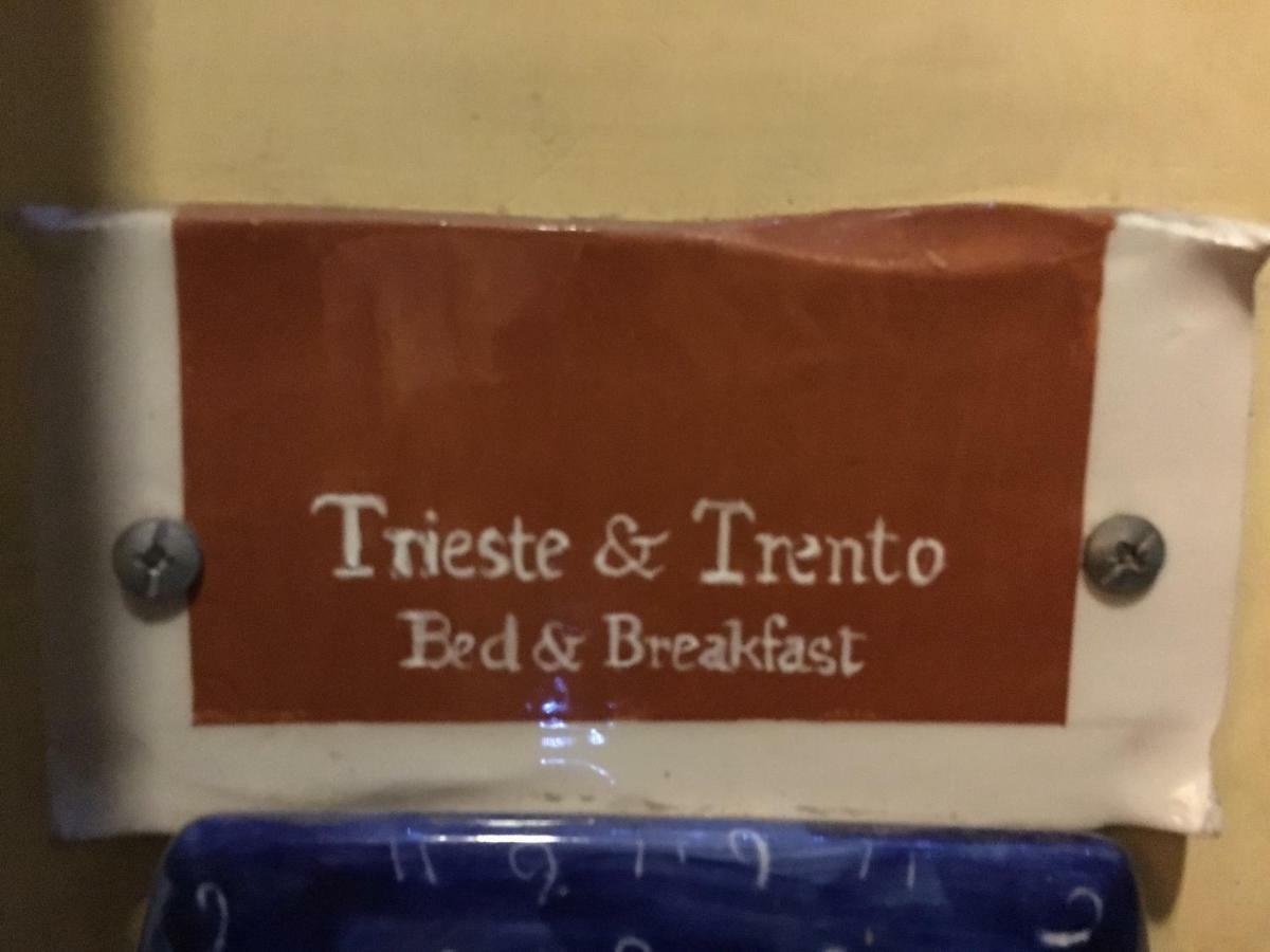 B&B Trieste&Trento Naples Exterior photo